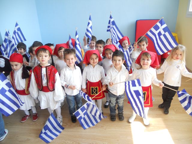 παρέλαση - τα παιδιά της παιδικής μελωδίας παιδικός σταθμός ανατολικά
