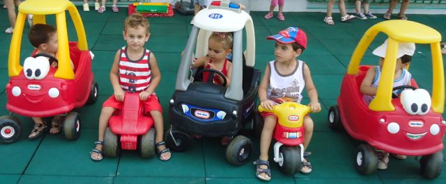 ΒΡΕΦΙΚΟΙ ΚΑΙ ΠΑΙΔΙΚΟΙ ΣΤΑΘΜΟΙ ΣΤΟΝ ΔΗΜΟ ΚΑΛΑΜΑΡΙΑΣ 